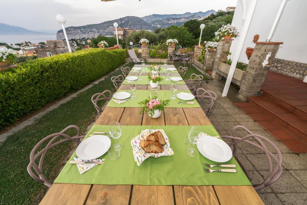 Shanti Home - Restaurant Di Aversano Salvatore Sorrento Exteriör bild